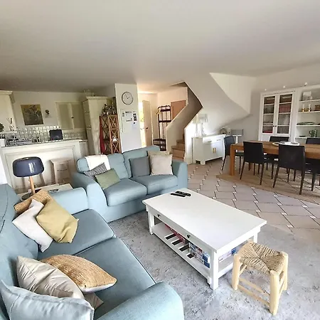 Maison 6 Pers. Avec Jardin, Terrasse, 2 Piscines Et Parking - Alpilles/luberon - Fr-1-658-23 *